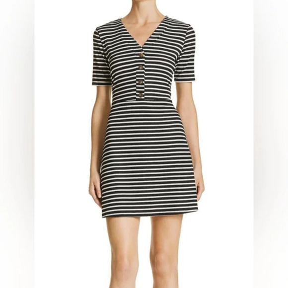 Sadie & Sage Black White Striped Short Sleeve Ribbed V-Neck Mini Dress Large - Picture 1 of 9